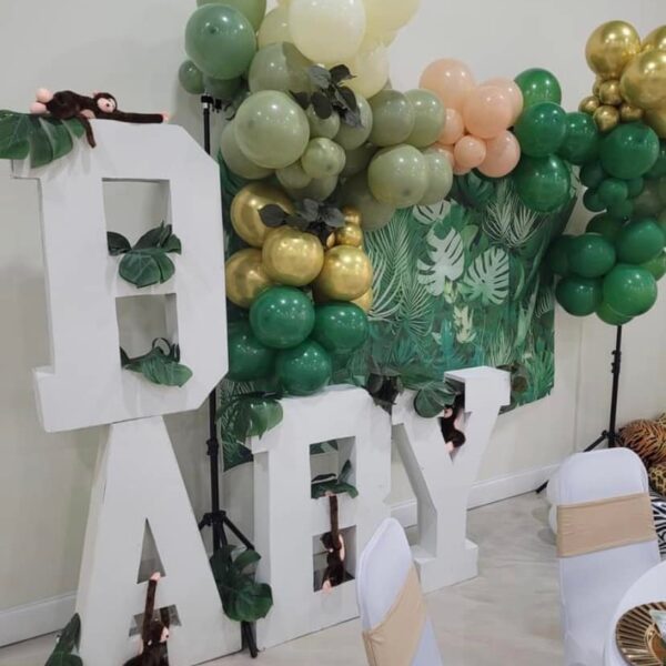 cocktail lounge - baby shower