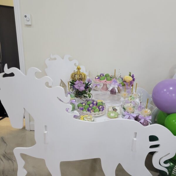 cocktail lounge - baby shower